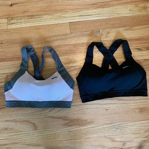 Brooks Moving Comfort UpLift Bra - Medium (34c)